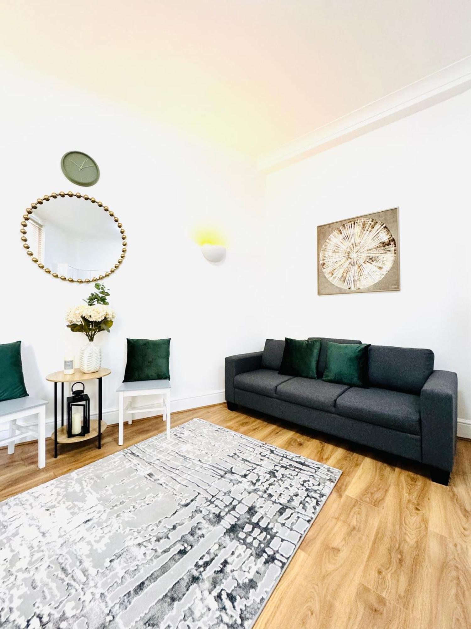 Beautiful 2Bedroom Flat In London St John מראה חיצוני תמונה