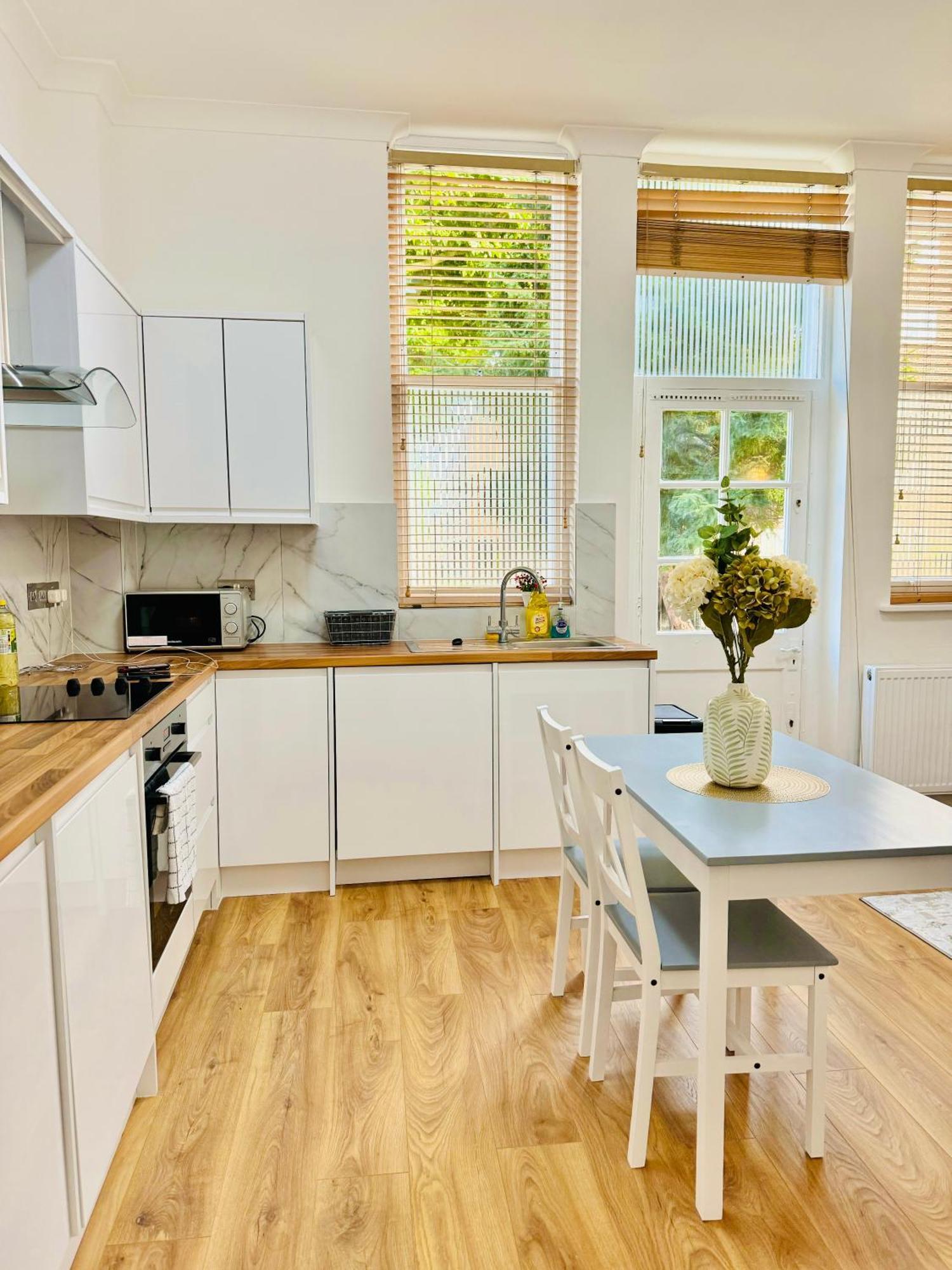 Beautiful 2Bedroom Flat In London St John מראה חיצוני תמונה